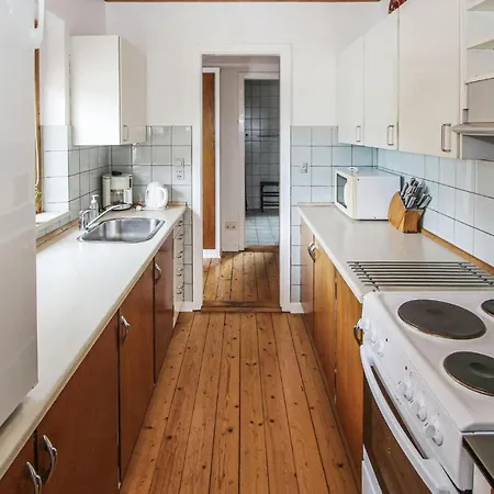 Nice In Sams With Kitchen * Toftebjerg